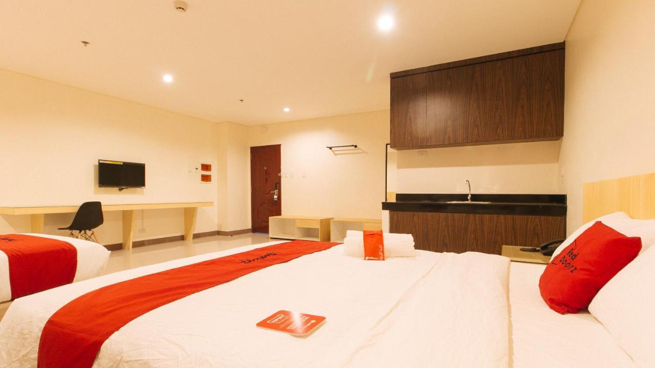 Reddoorz Plus @ Kaizen Suites Taft Avenue Manila Exterior foto