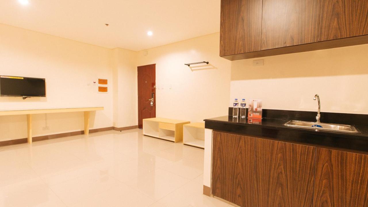 Reddoorz Plus @ Kaizen Suites Taft Avenue Manila Exterior foto